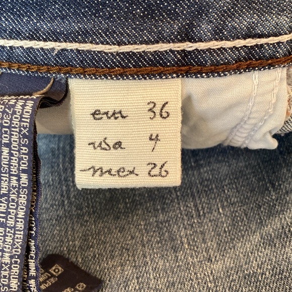 ZARA - trf denim. Women’s straight leg jeans. Size 4 - Picture 4 of 15